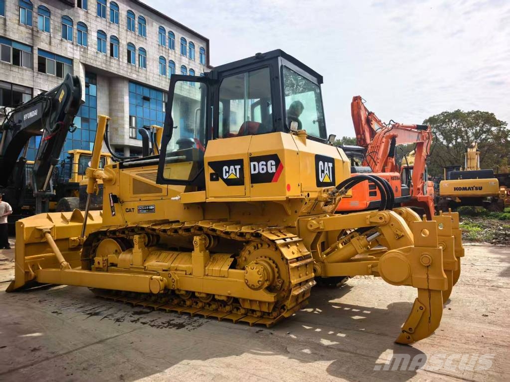 CAT D 6 G Bulldozer på larvebånd