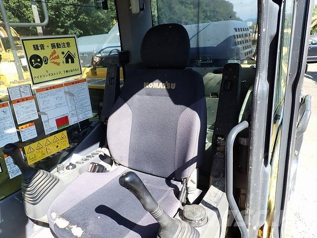 Komatsu PC120-11 履带挖掘机