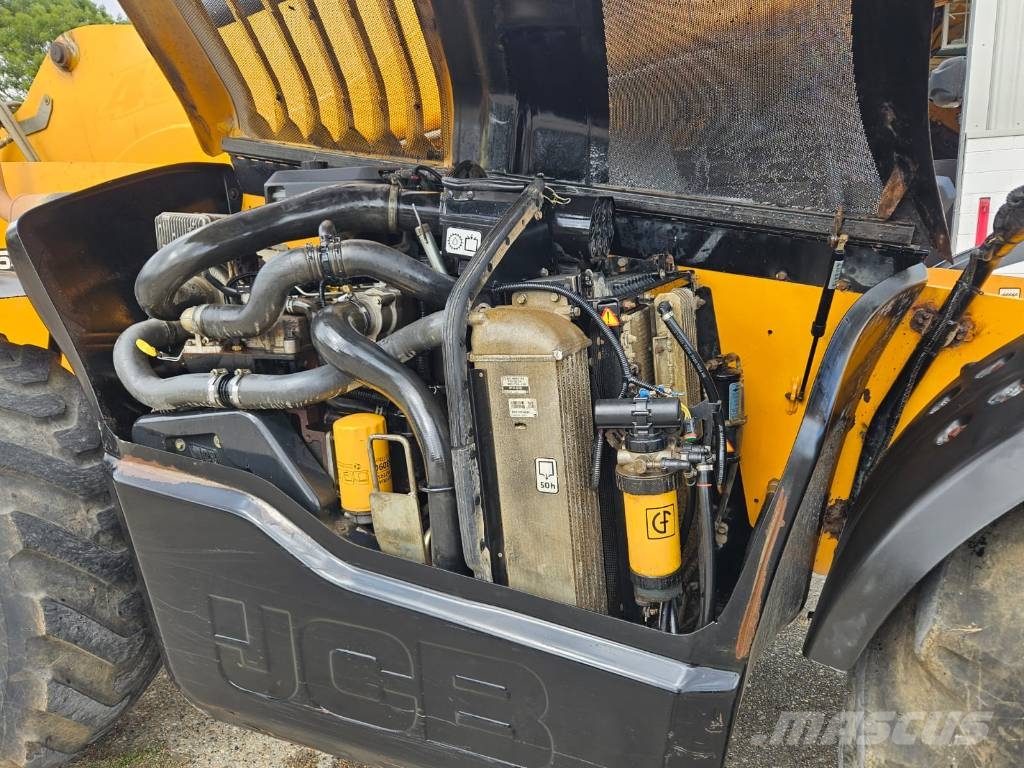 JCB 535-140 Teleskoplastare
