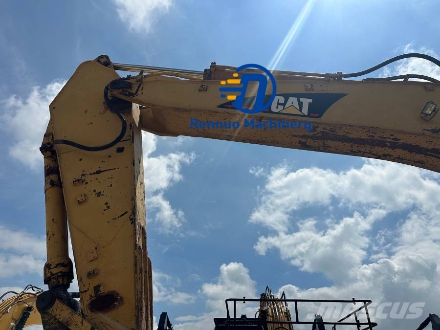 CAT 330 B L Raupenbagger