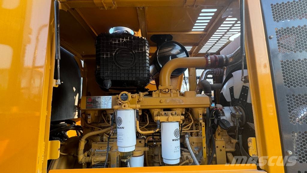 XCMG LW 600 KV Plenty of wheel loaders in stock Kolesni nakladalci