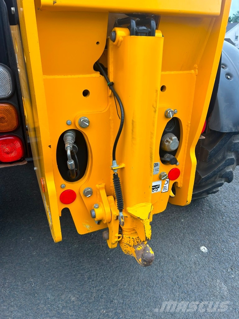 JCB 535-95 108BHP / Joystick / AC / Pick up Hitch Telescopic handlers
