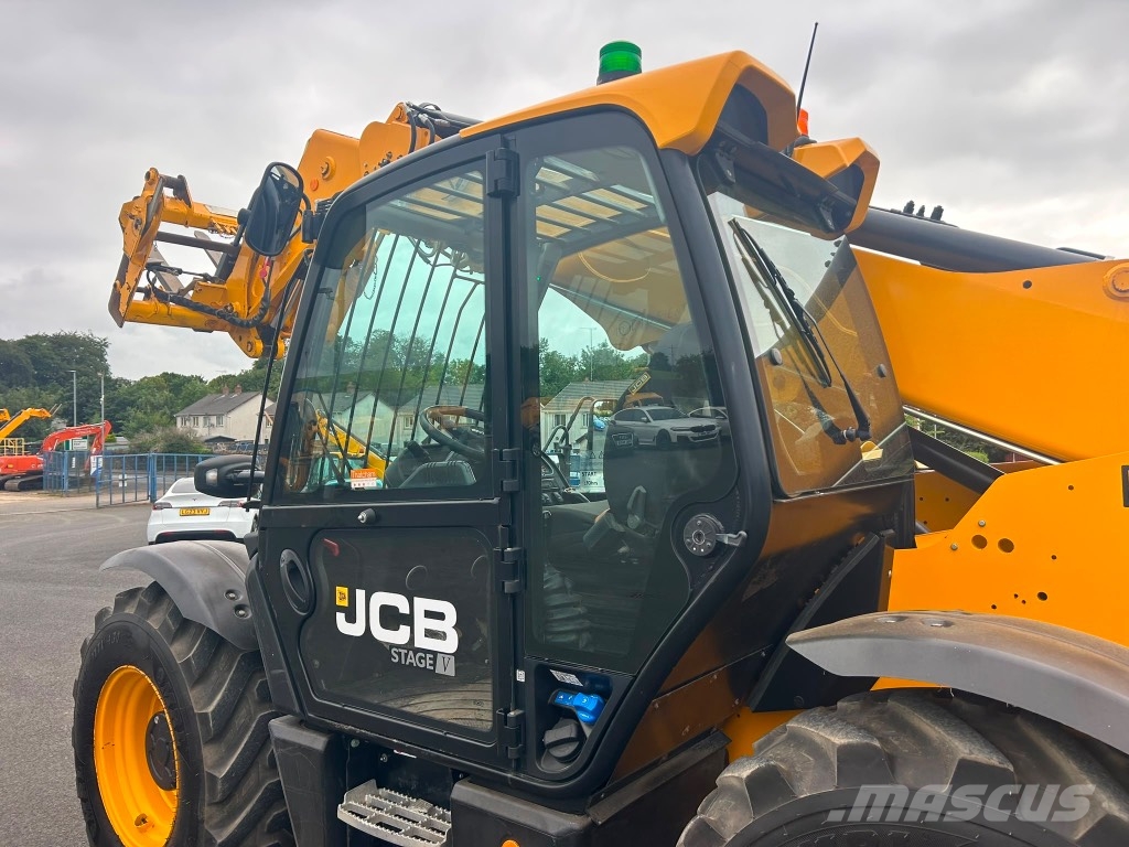 JCB 535-95 108BHP / Joystick / AC / Pick up Hitch Telescopic handlers