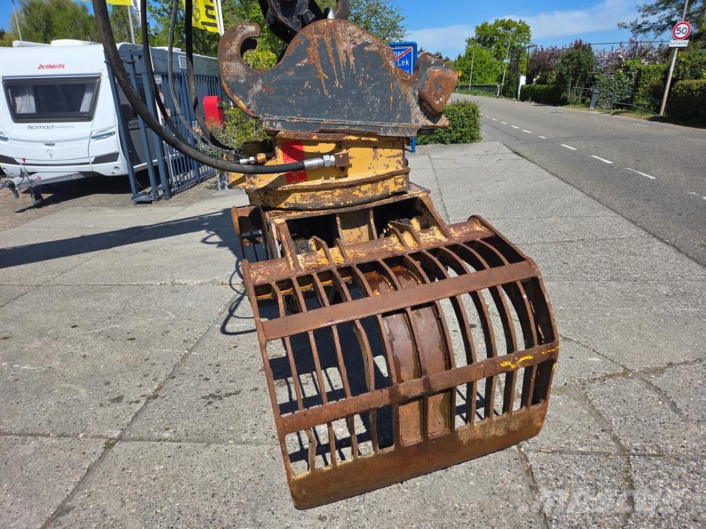 Verachtert CW55S eigen gewicht 2200kg. Chwytaki