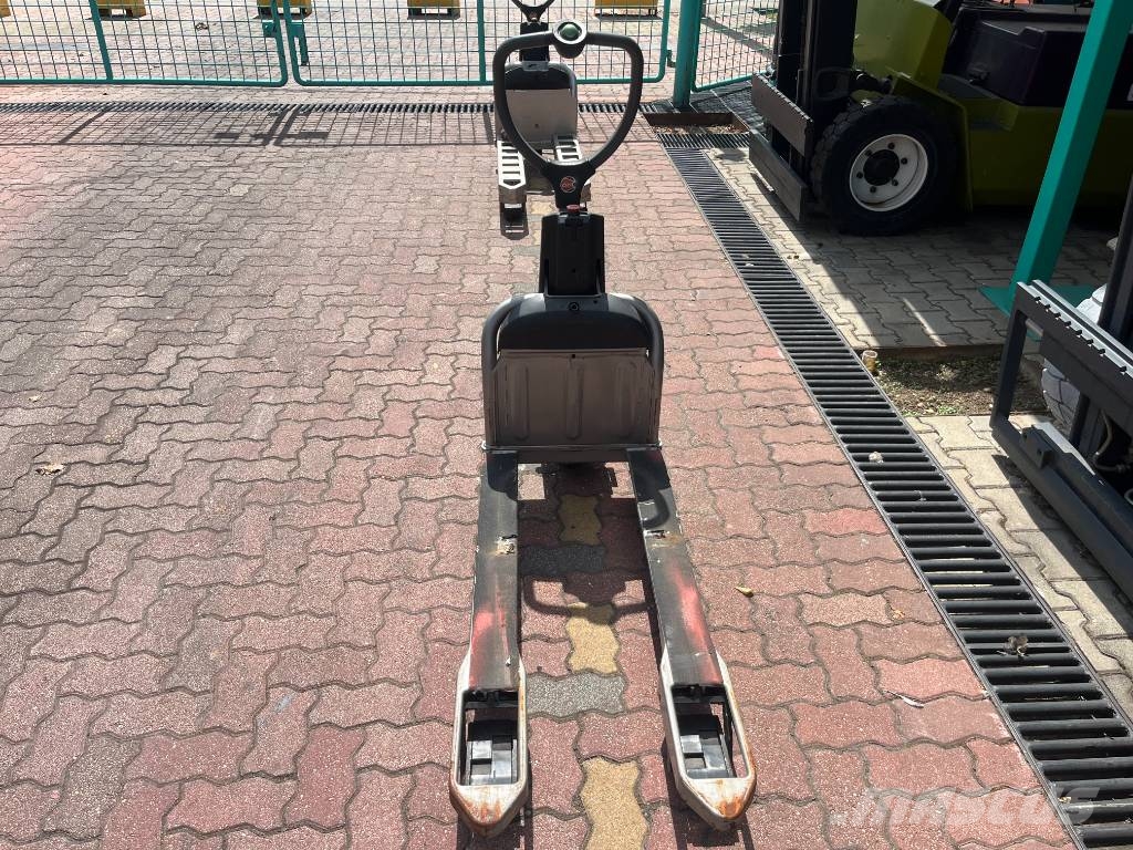 Linde CITI T05 /130/ V-3791 OB شاحنات مناولة ذاتية الدفع
