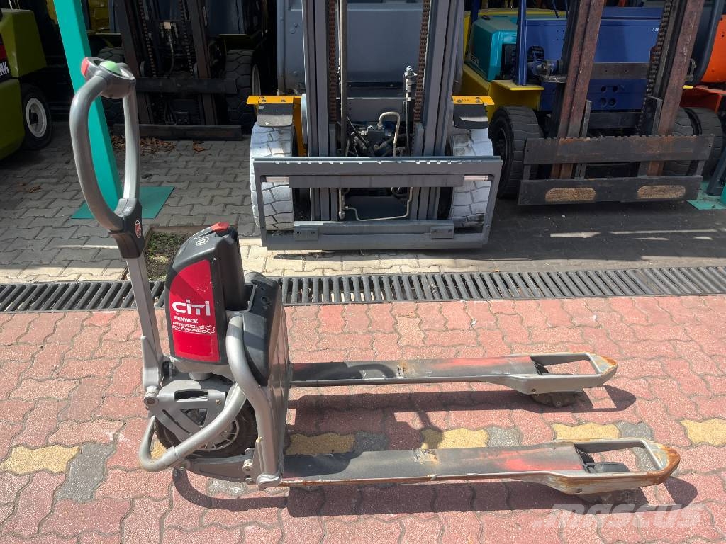 Linde CITI T05 /130/ V-3791 OB شاحنات مناولة ذاتية الدفع