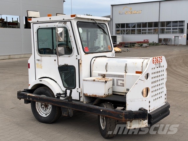 Ford TUG BALAST TRANSPORTER MASE 4000 KG /150 HP Wheel loaders