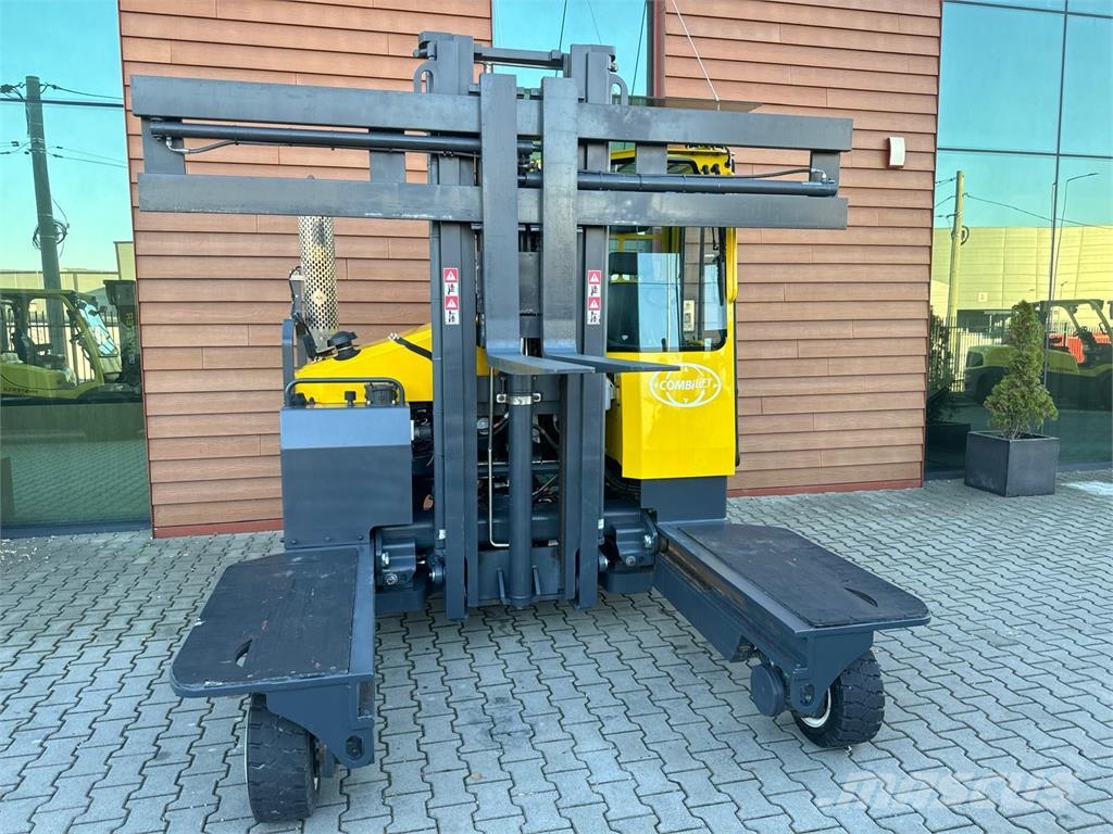 Combilift C4000 /2021 year/LPG / 1708 hours !!! 4방향 리치트럭