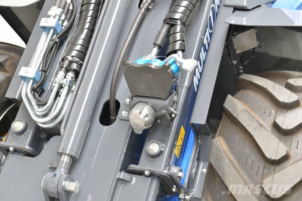 Multione 11-serien 11.6K & 11.9K Skid steer loaders