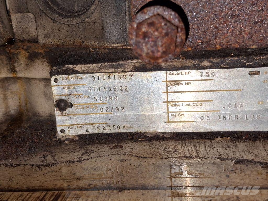 Cummins KTTA19G2 Дизельные генераторы