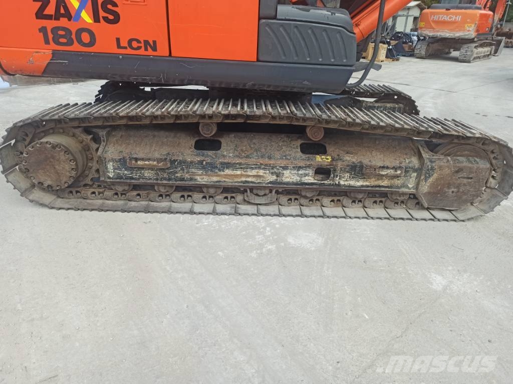 Hitachi ZX180LCNT-3 Escavatori cingolati