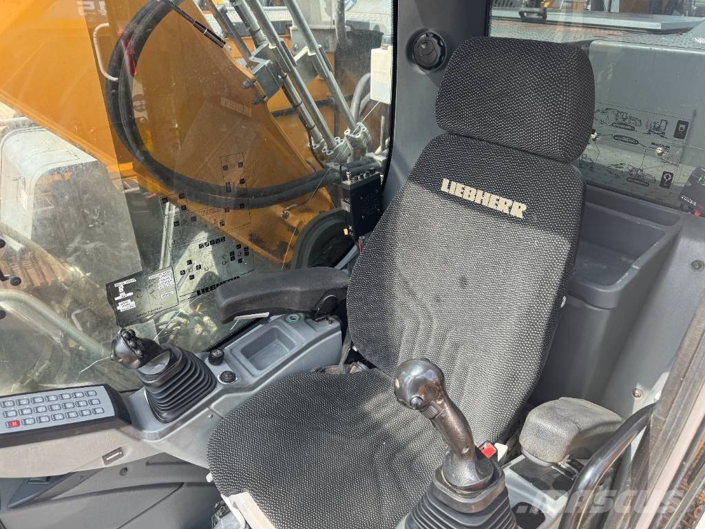 Liebherr R 926 LC Excavadoras sobre orugas