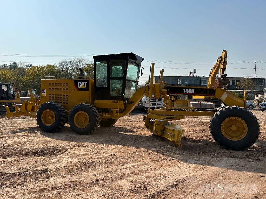 CAT 140H Grejdery