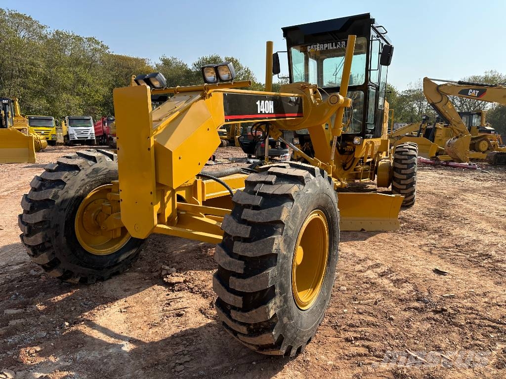 CAT 140H Grejdery
