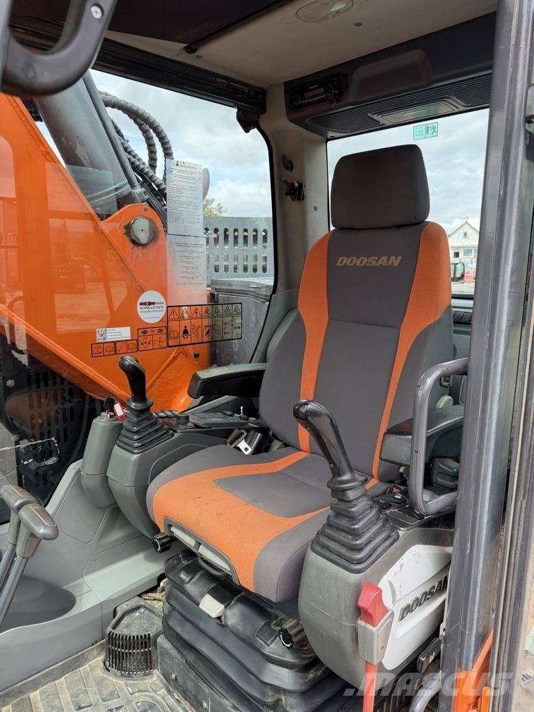Doosan DX 235 LCR-5 Escavadoras de rastos