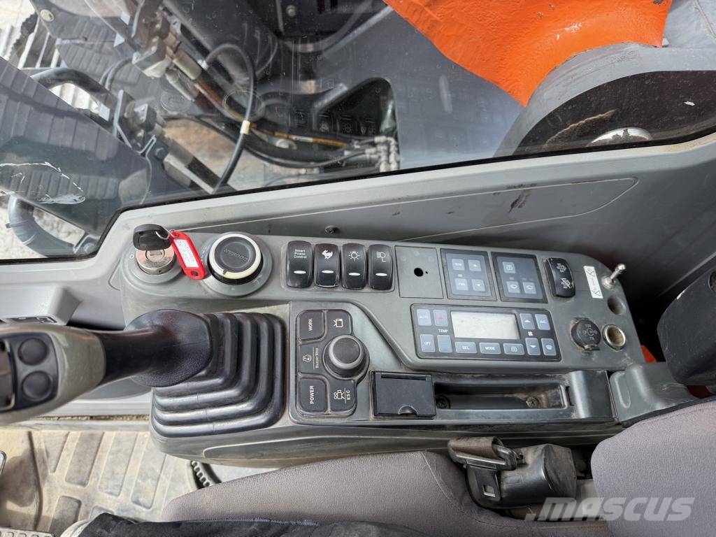 Doosan DX 235 LCR-5 Escavadoras de rastos
