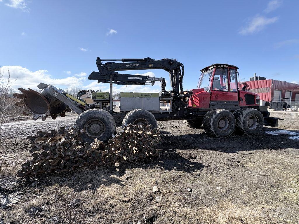 Komatsu 895 Forwarders