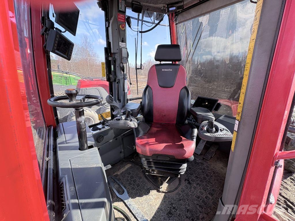 Komatsu 895 Forwarders