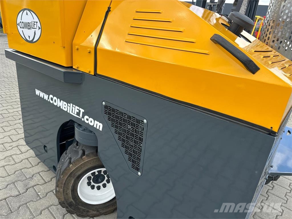 Combilift C2500 // Compact // Wide positioner Four-way truck