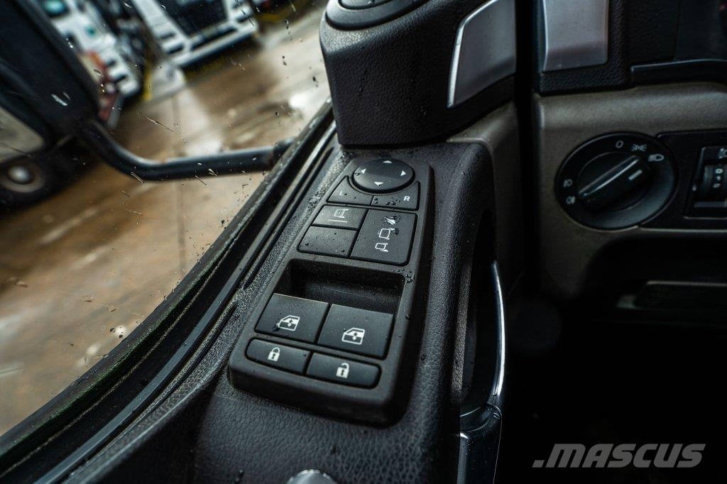 MAN TGM 18.290 BL+ MAGYAR 13.500L/5COMP. 運油車