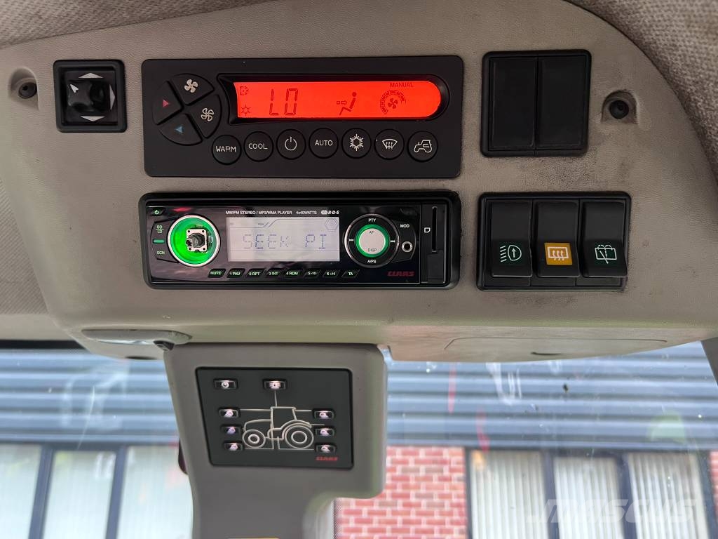 CLAAS Arion 530 cis الجرارات