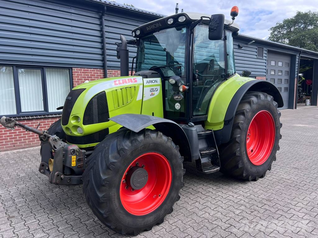 CLAAS Arion 530 cis Traktori