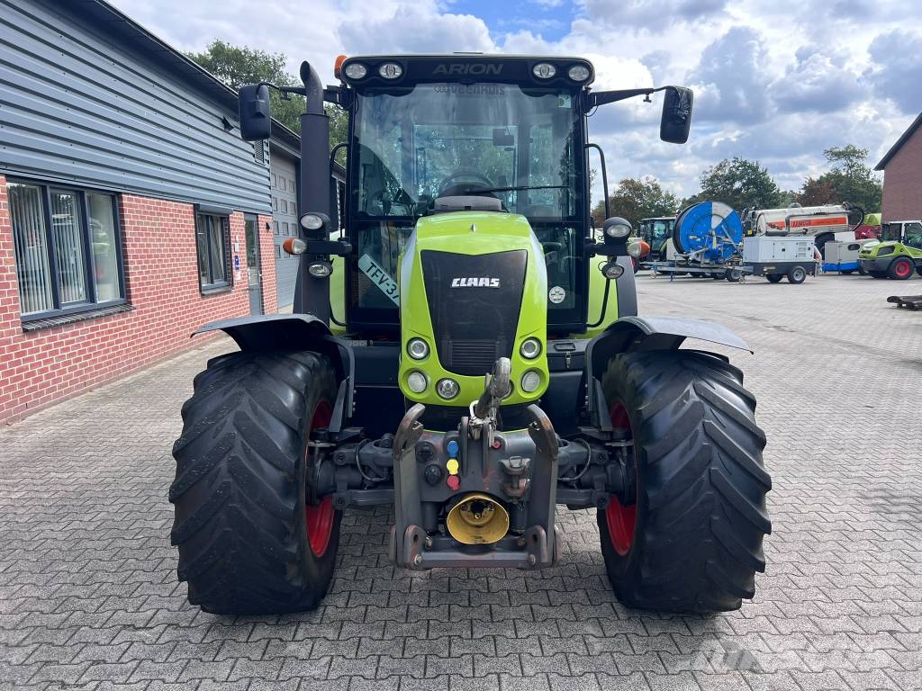 CLAAS Arion 530 cis Traktori