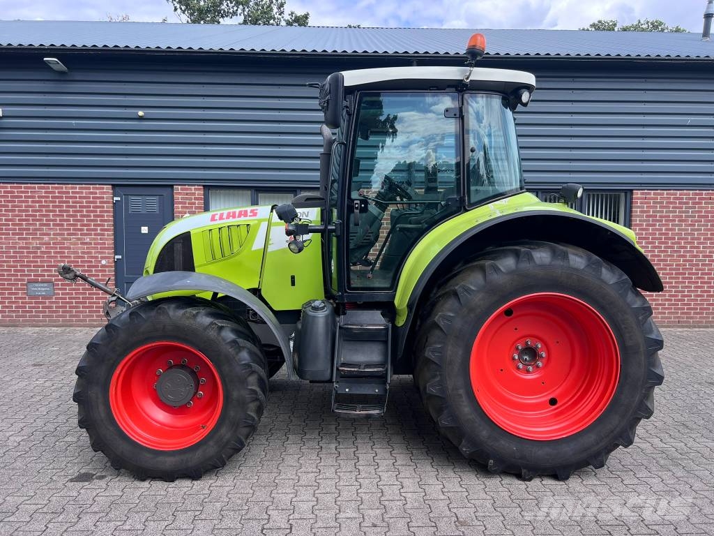 CLAAS Arion 530 cis Traktori