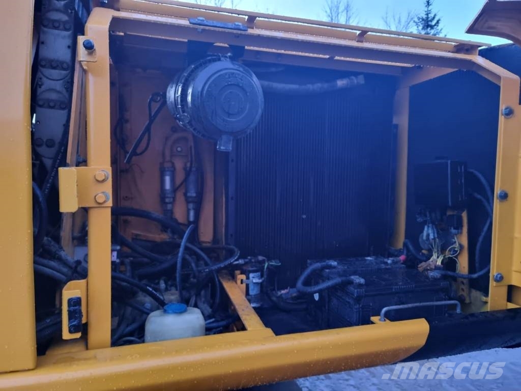 JCB JS 160 LC Excavadoras sobre orugas