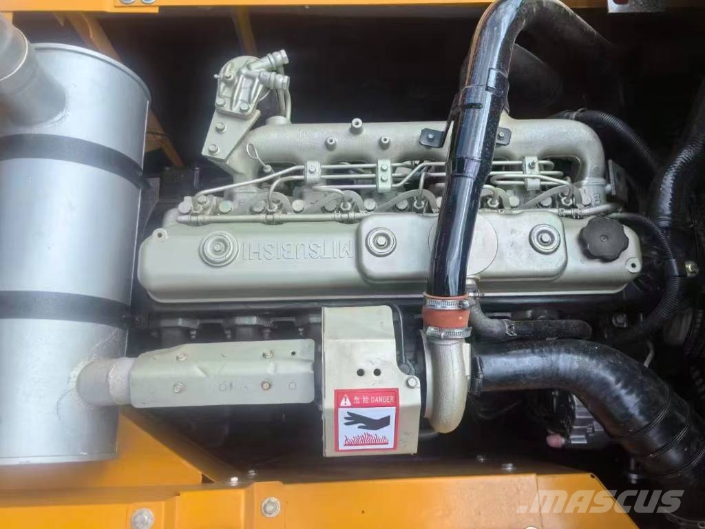 Sany SY215C Escavadoras de rastos