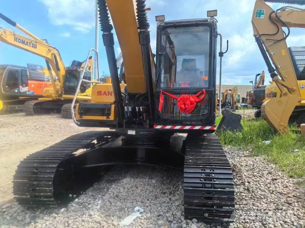 Sany SY215C Escavadoras de rastos