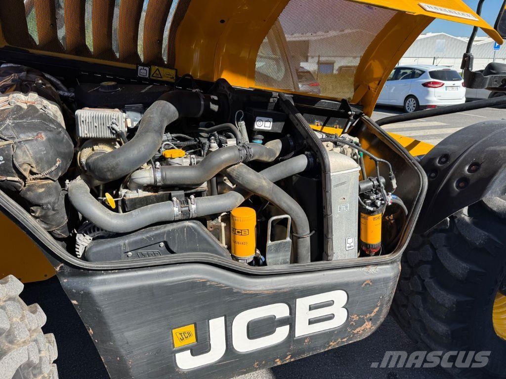 JCB 532.70 Maatalouskurottajat
