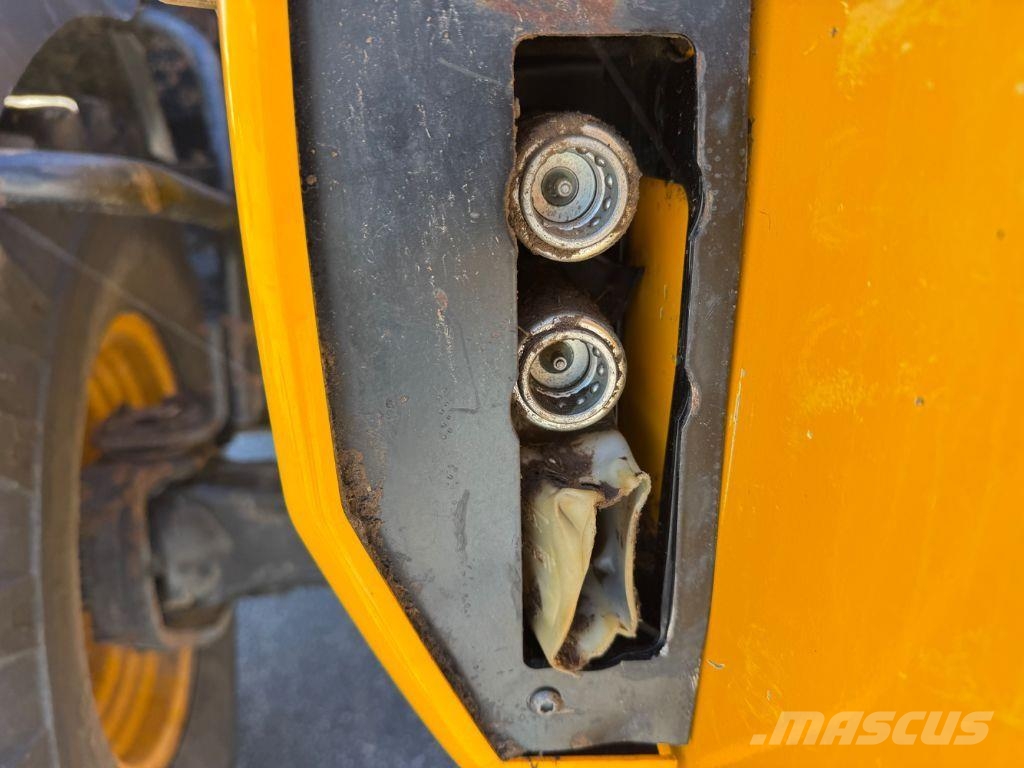 JCB 532.70 Verreikers voor landbouw