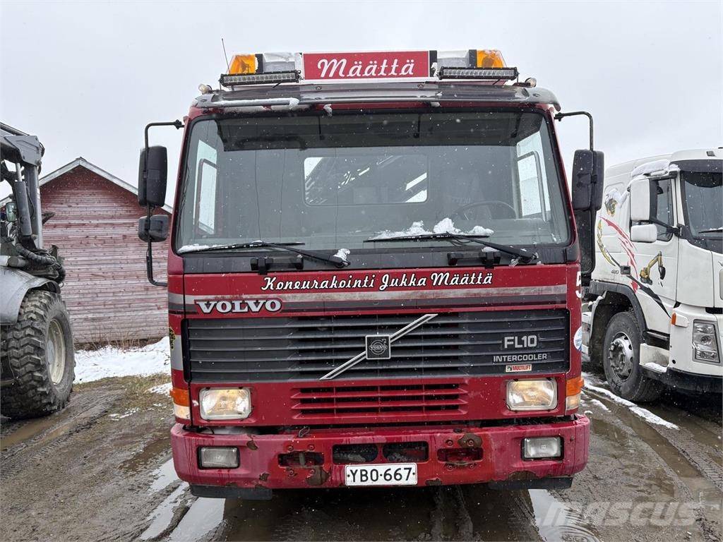 Volvo FL10 6*2 + HIAB 088CL Camiões grua