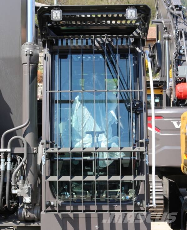 Komatsu Kabinenschutzgitter hochklappbar und einschiebbar Raupenbagger