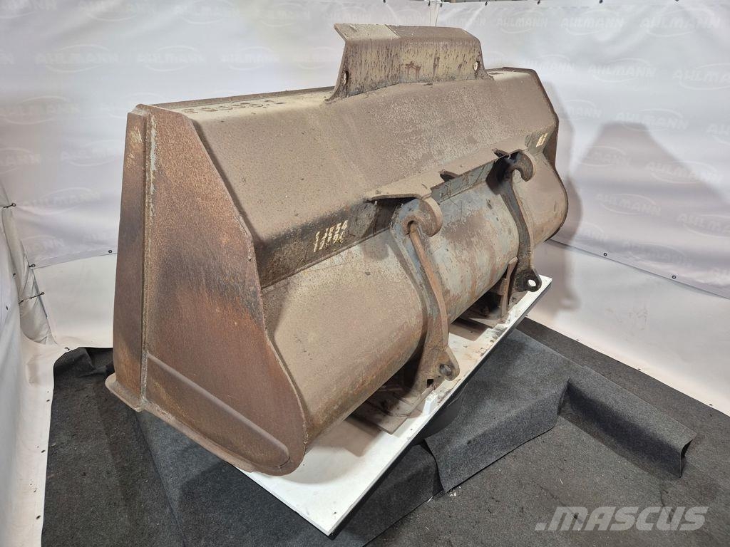 Ahlmann AZ210 Dichte bak دلاء