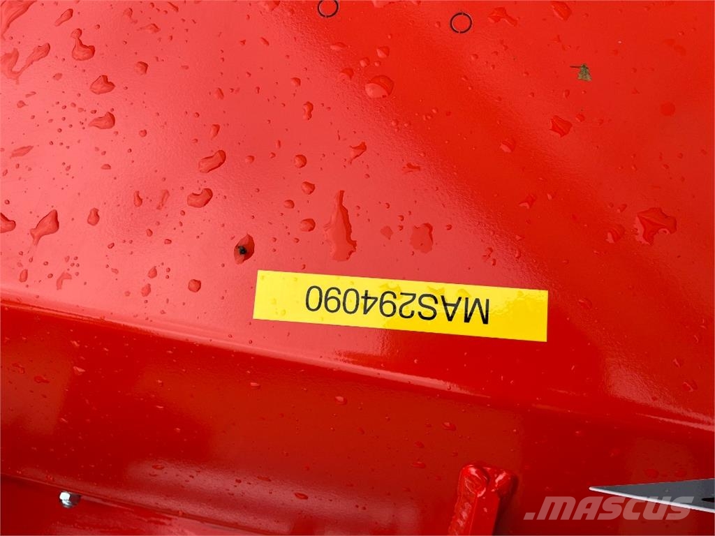 Kuhn BP28 Komunálna technika - ostatné