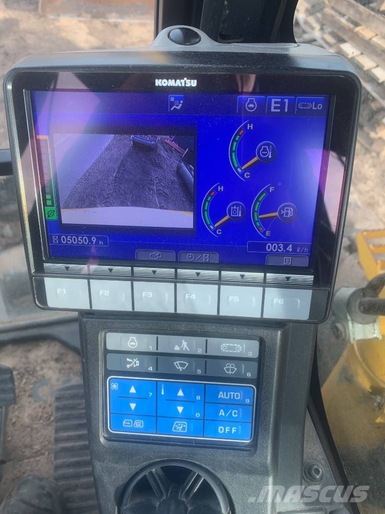Komatsu PC 78 US-10 Vidēja lieluma ekskavatori 7 t - 12 t