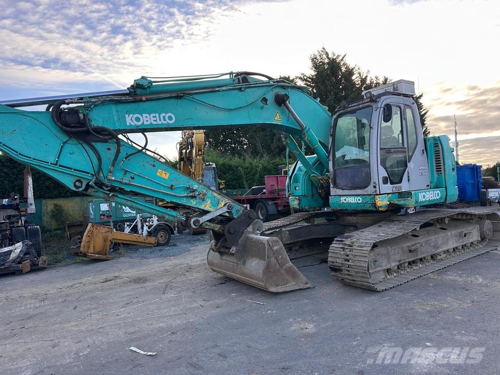 Kobelco SK 235 حفارات زحافة