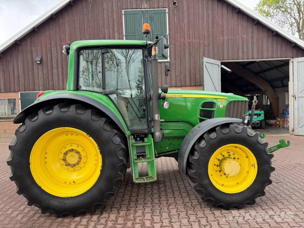 John Deere 6830 Traktorid