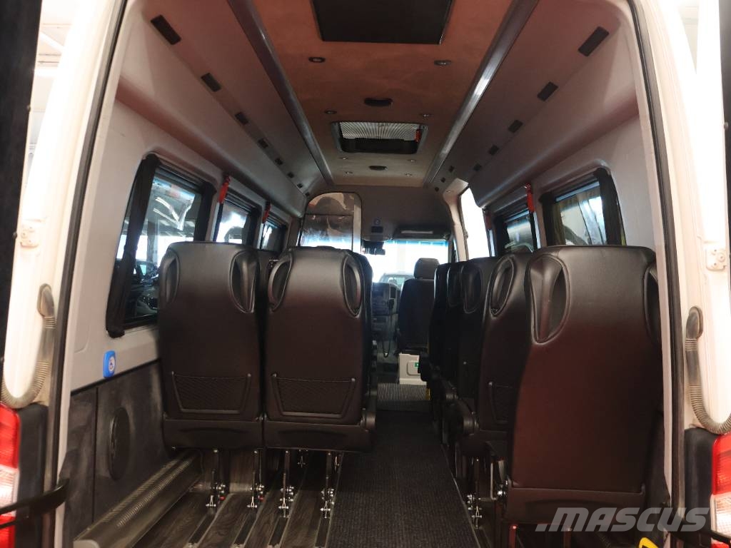 Mercedes-Benz 516CDI Minibuses