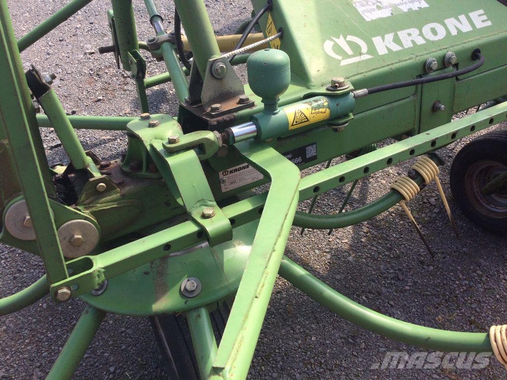 Krone KW 5.50 مكابس وميبسات التبن