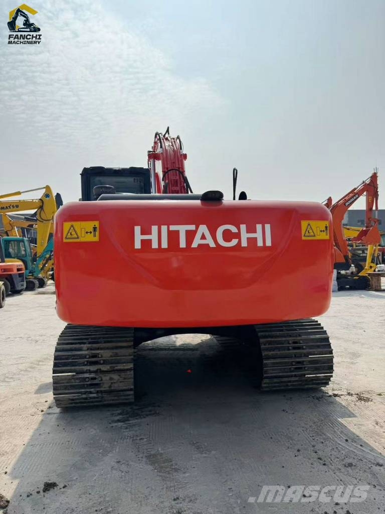 Hitachi 210 حفارات زحافة