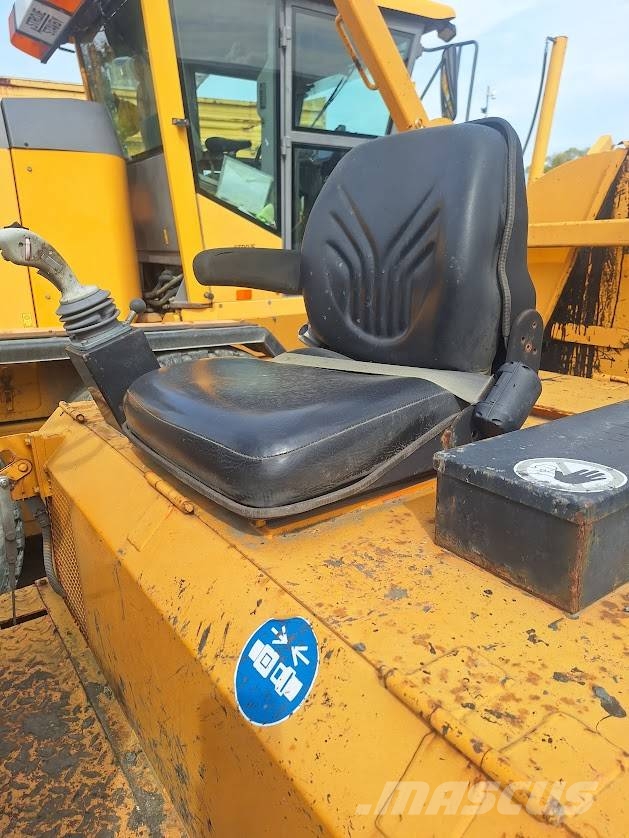 Grünig BSM1200-4R Maža asfalto klojimo technika