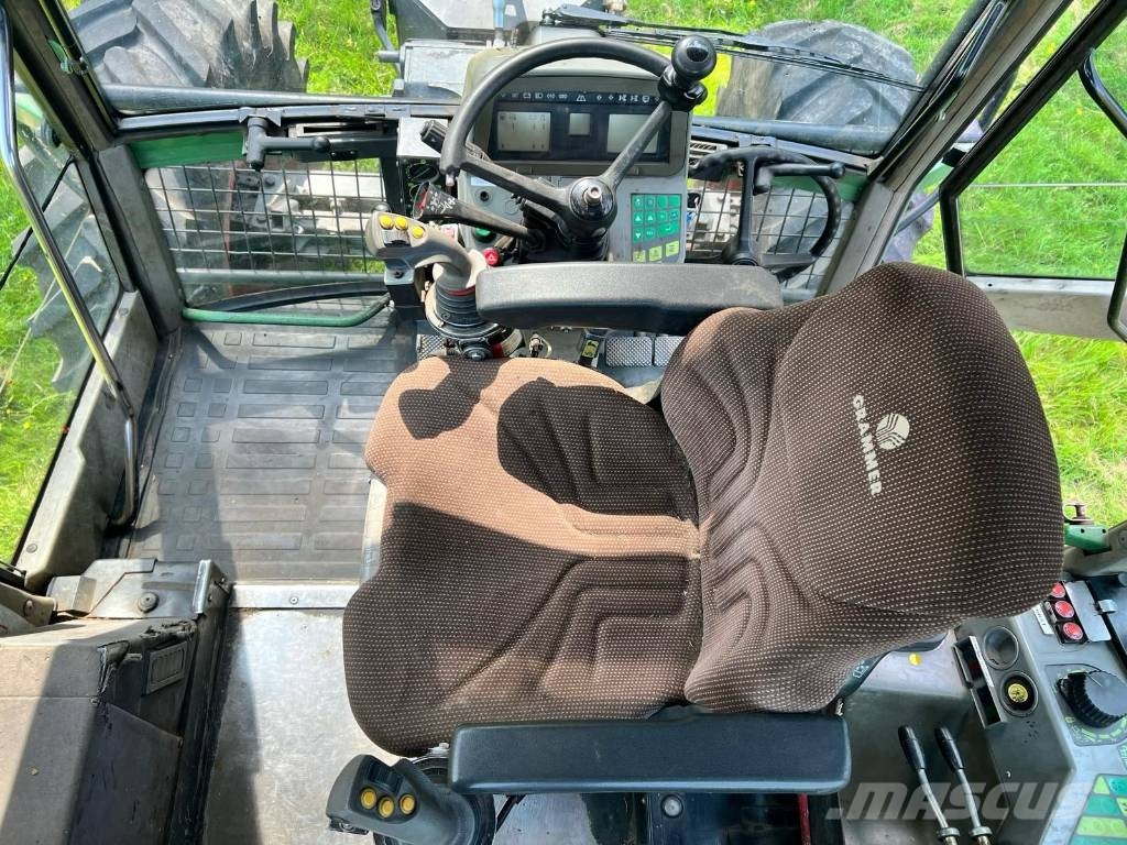 Fendt Xylon 524 林業トラクター