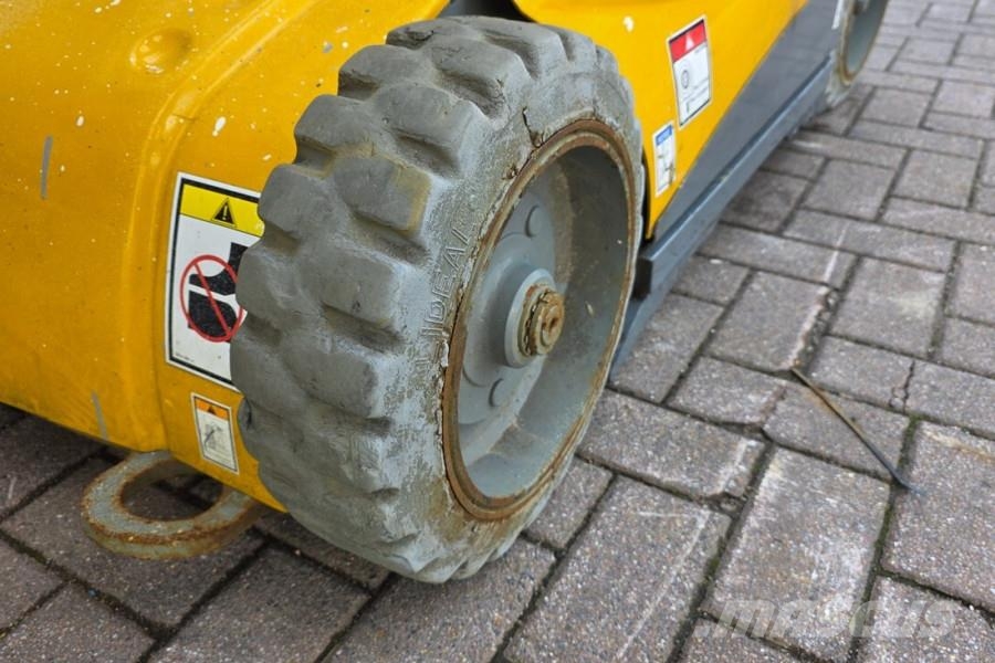 Haulotte STAR 10 Electric, 10m Working Height, 3m Reach, 20 Коленчатые подъемники
