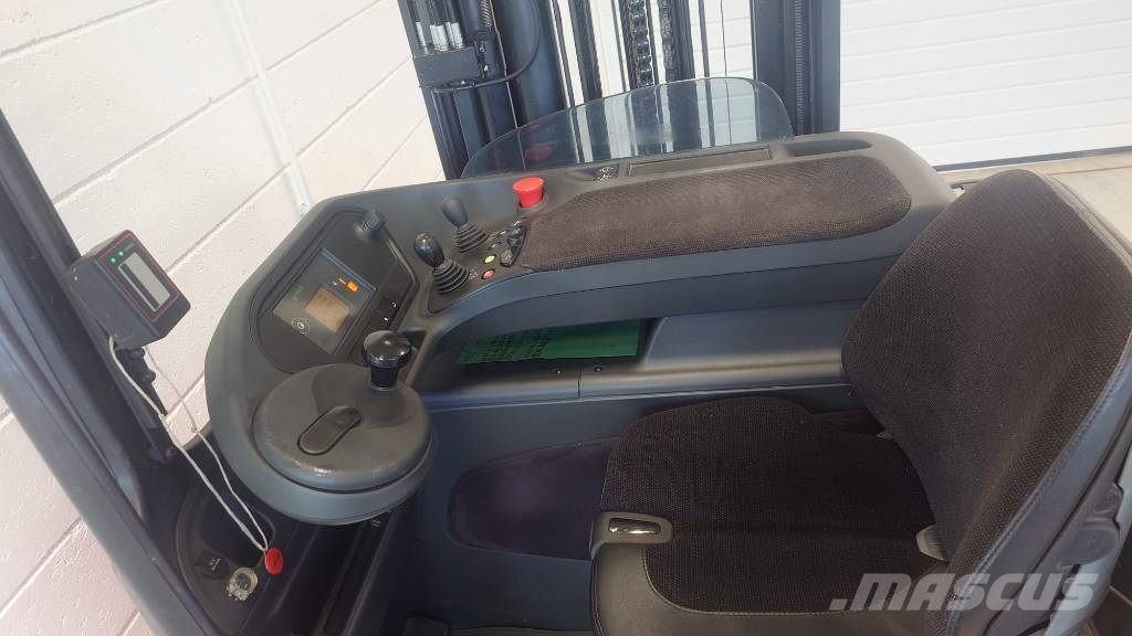 Linde R14/1120 Montacargas de alcance de gran altura