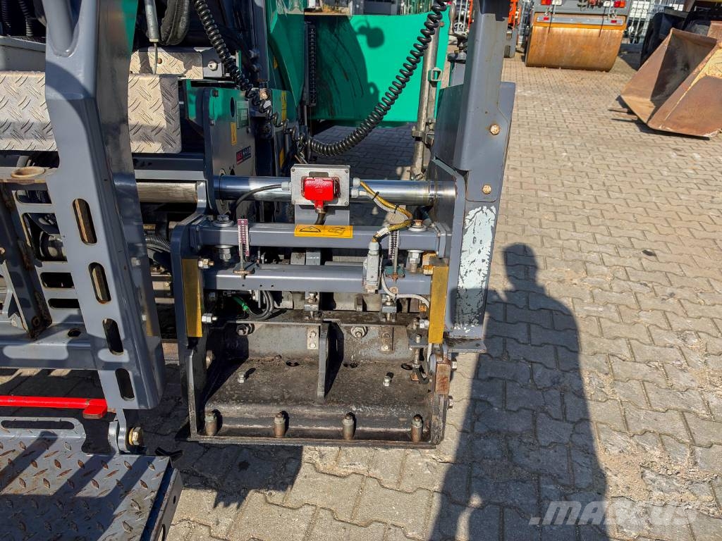 Vögele Super 800-3i 55,4 kW 6500 kg Asfalta klājēji