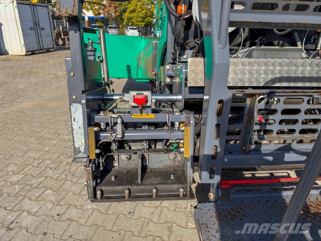 Vögele Super 800-3i 55,4 kW 6500 kg Asfalta klājēji