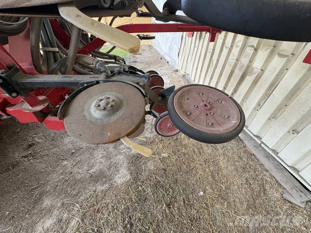 Horsch Focus 6 TD Mechanické sejačky
